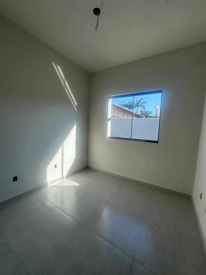 Casa à venda com 3 quartos, 68m² - Foto 9