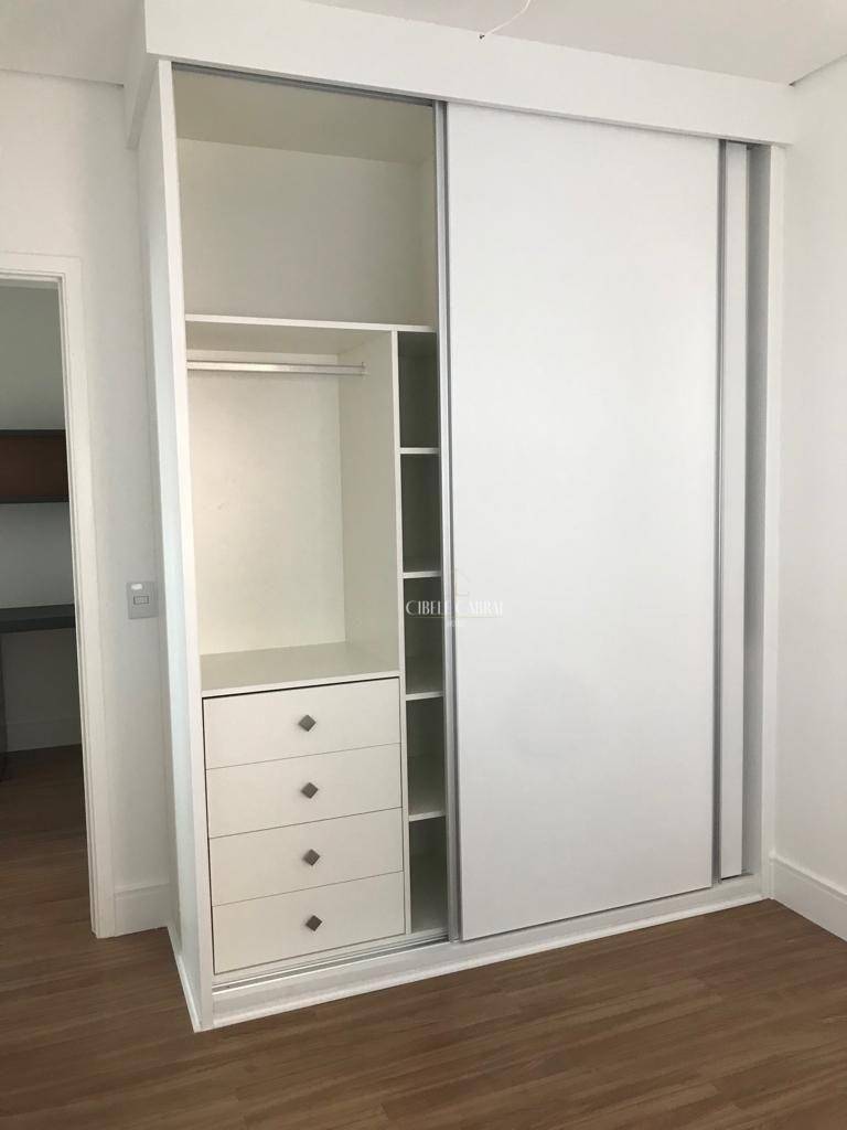 Apartamento à venda com 4 quartos, 189m² - Foto 13