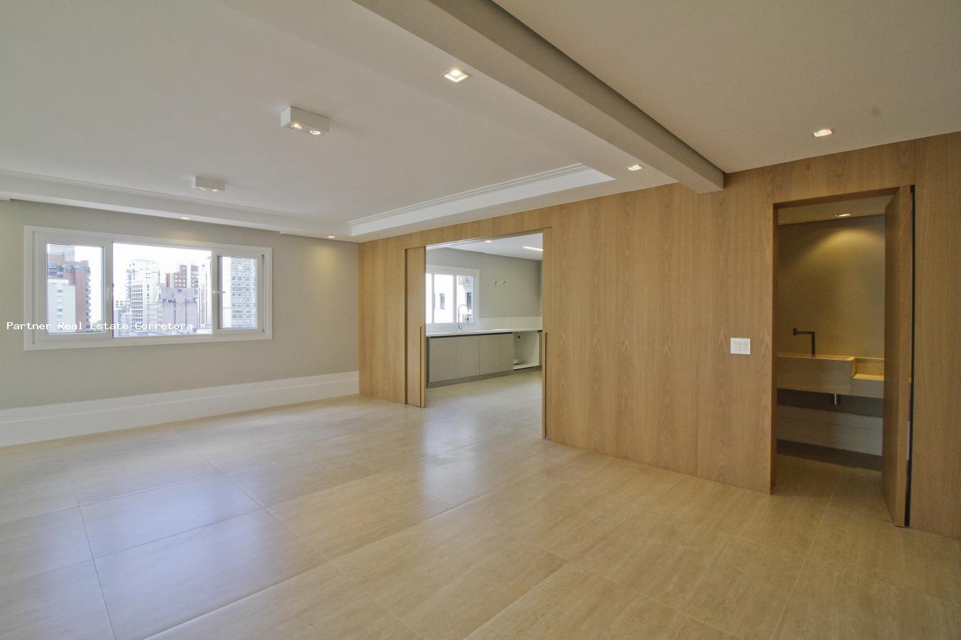 Apartamento à venda com 3 quartos, 250m² - Foto 13