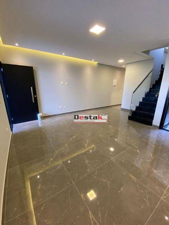 Sobrado à venda com 3 quartos, 164m² - Foto 3