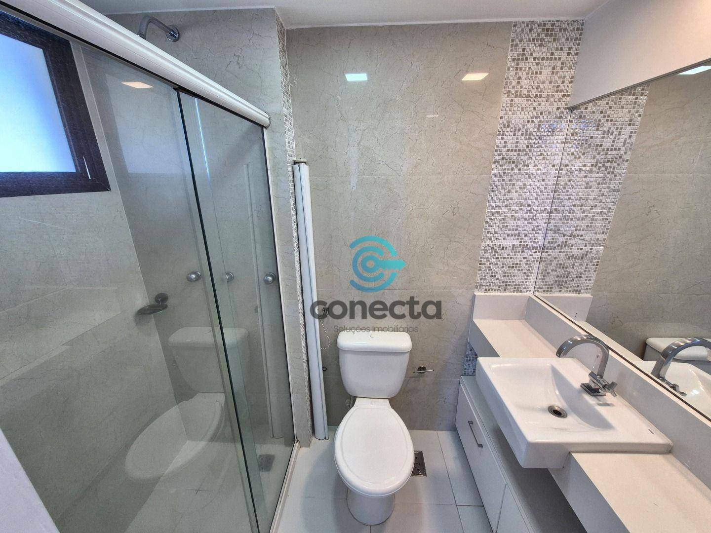 Apartamento para alugar com 4 quartos, 203m² - Foto 27