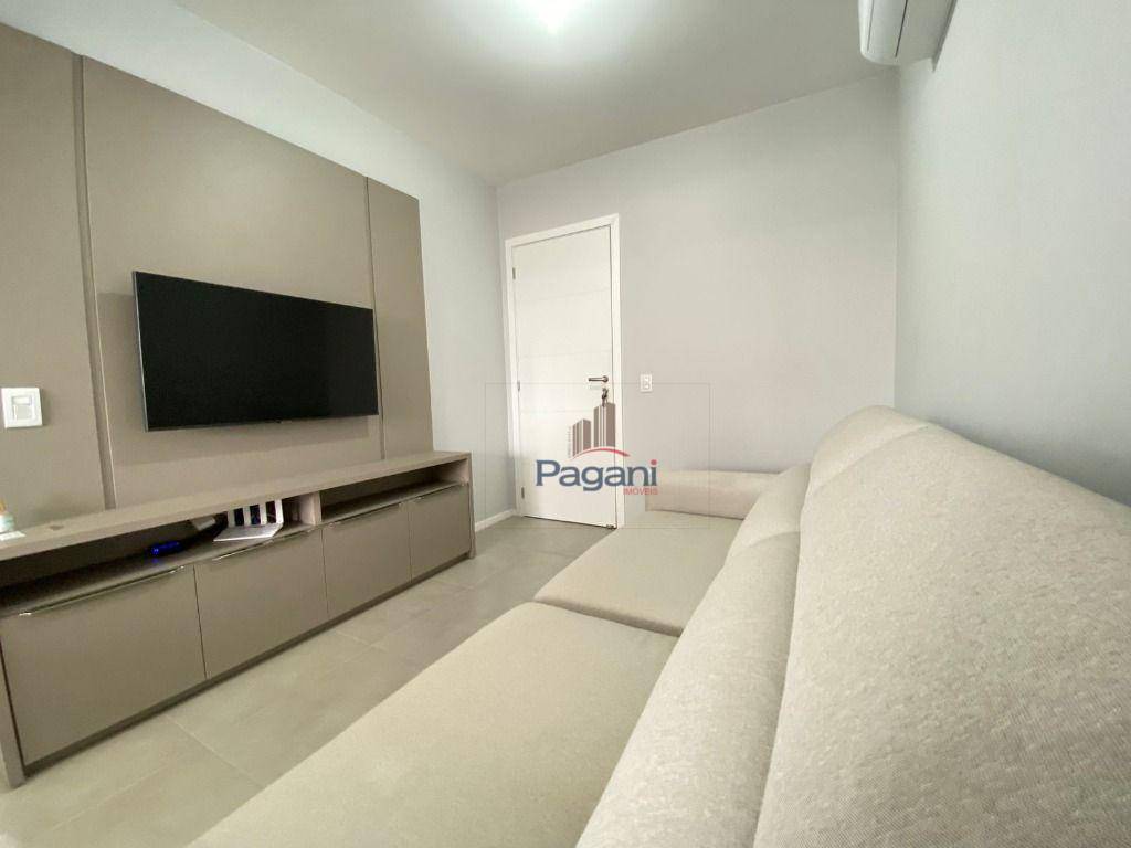 Apartamento para alugar com 2 quartos, 61m² - Foto 20