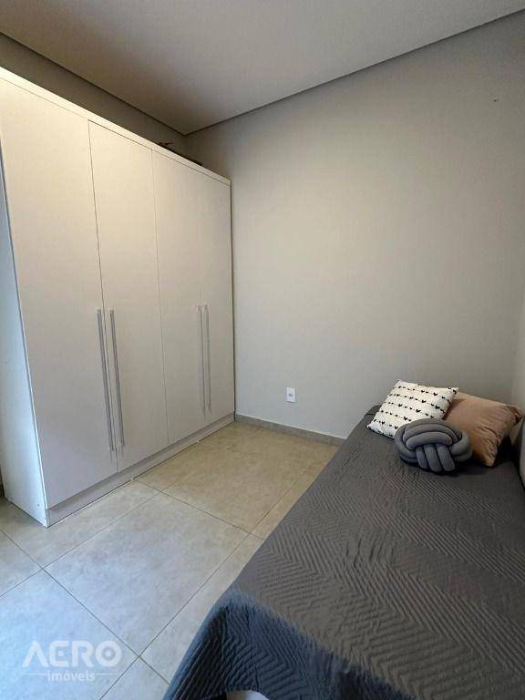 Casa à venda com 3 quartos, 230m² - Foto 20