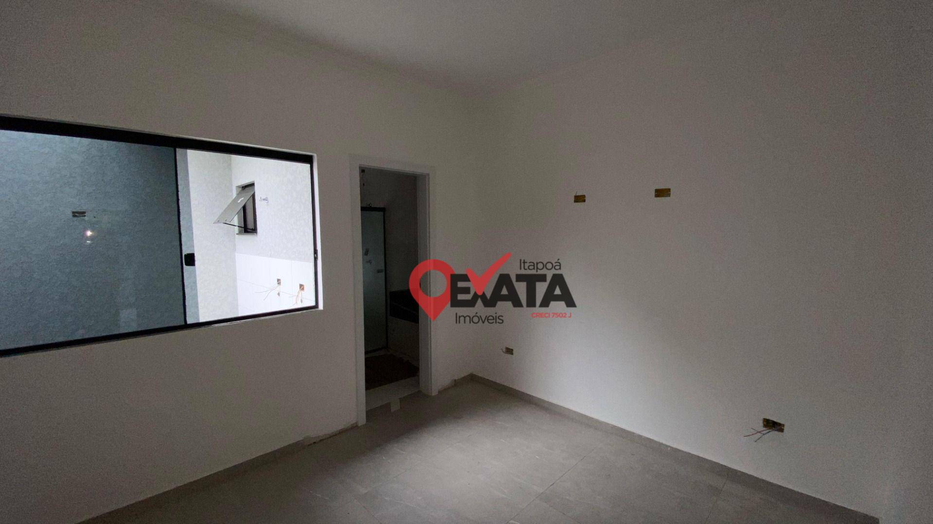 Casa à venda com 2 quartos, 62m² - Foto 3