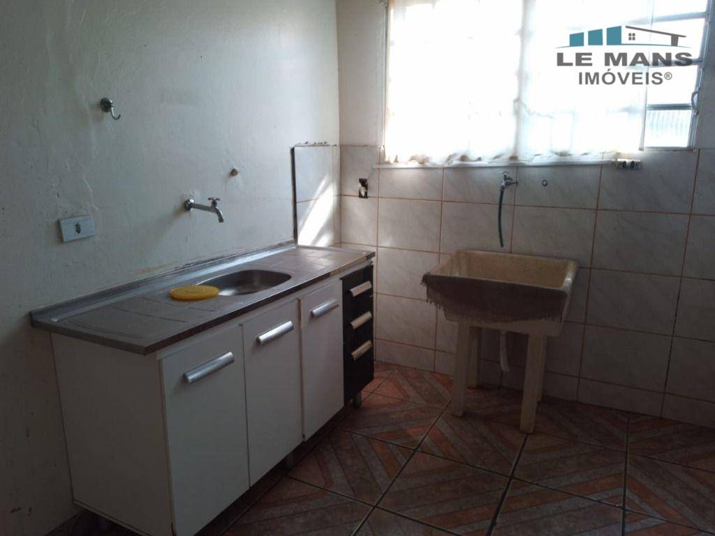 Casa à venda com 2 quartos, 80m² - Foto 8