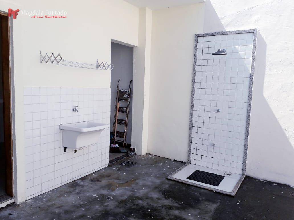 Casa à venda com 2 quartos, 75m² - Foto 16