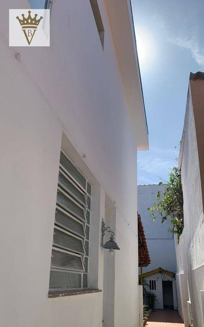 Casa à venda e aluguel com 3 quartos, 198m² - Foto 6