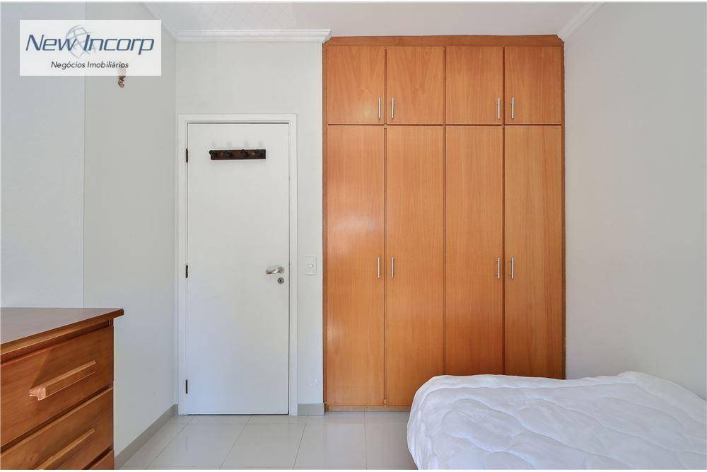 Apartamento à venda com 3 quartos, 76m² - Foto 27