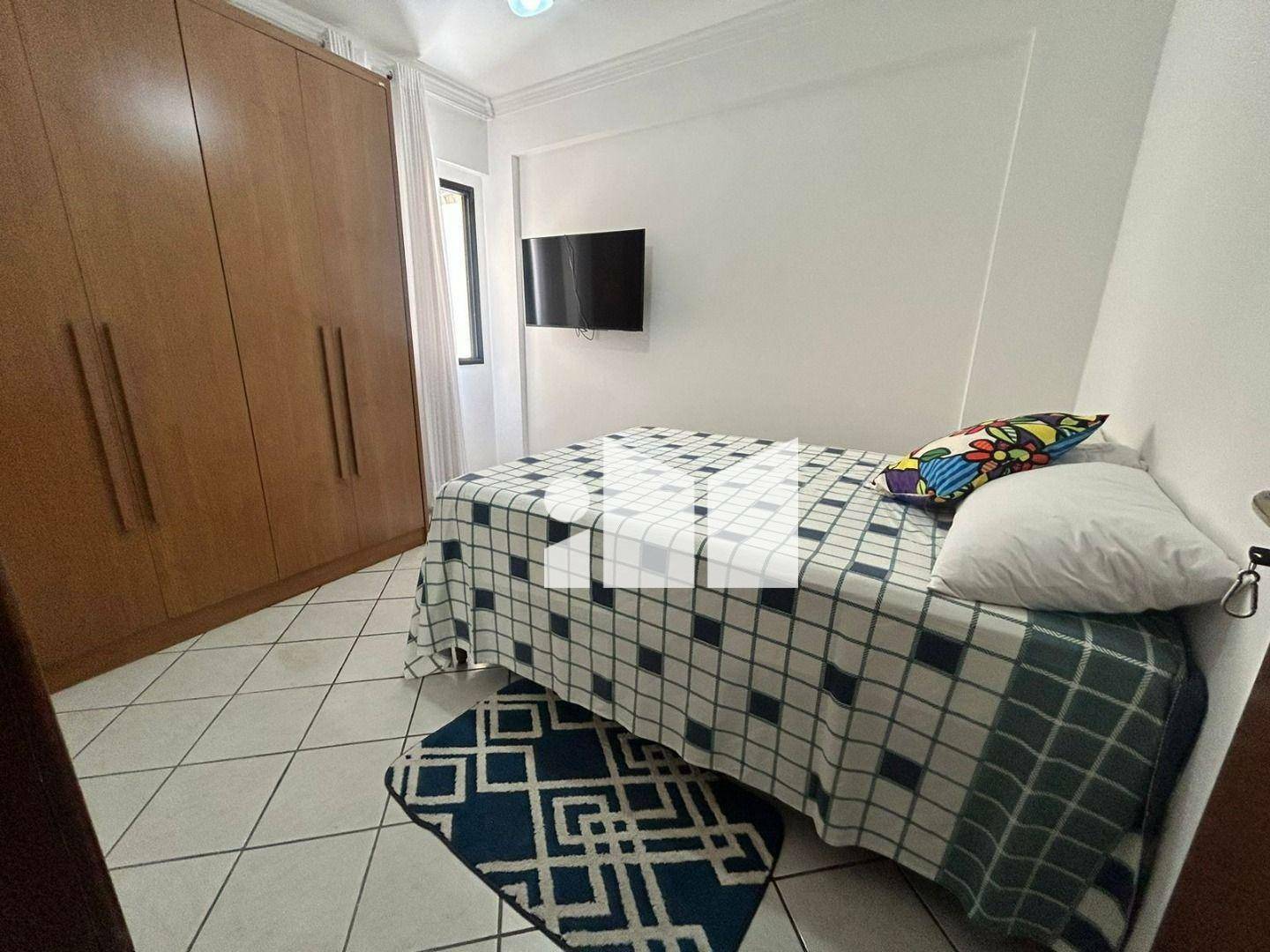 Apartamento à venda com 3 quartos, 130m² - Foto 14