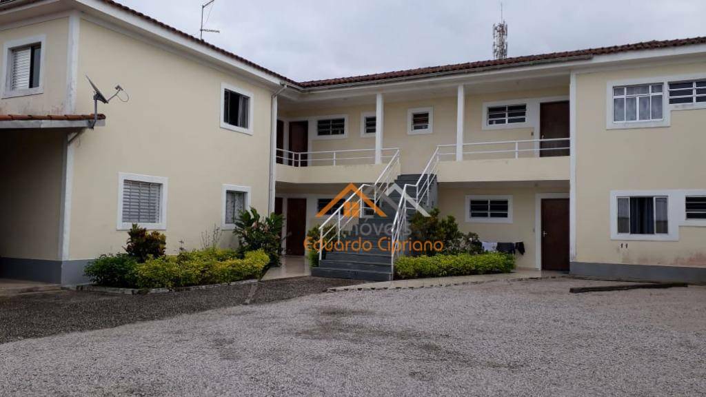 Casa de Condomínio para alugar com 2 quartos, 50m² - Foto 1