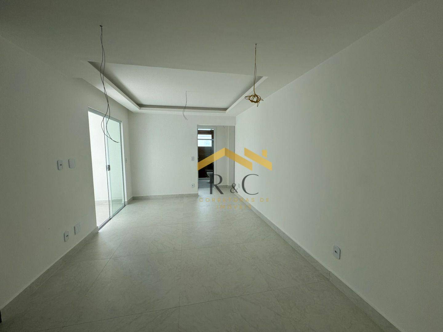 Apartamento à venda com 2 quartos, 63m² - Foto 7