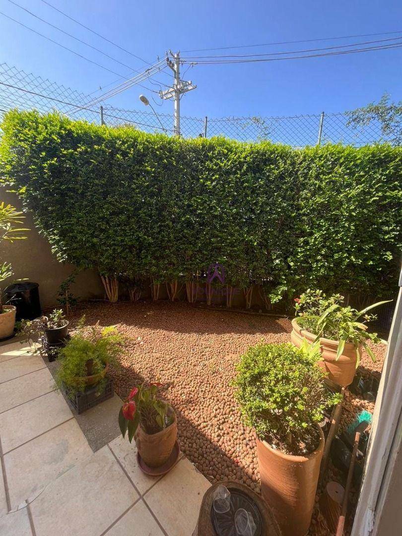 Casa à venda com 3 quartos, 236m² - Foto 16