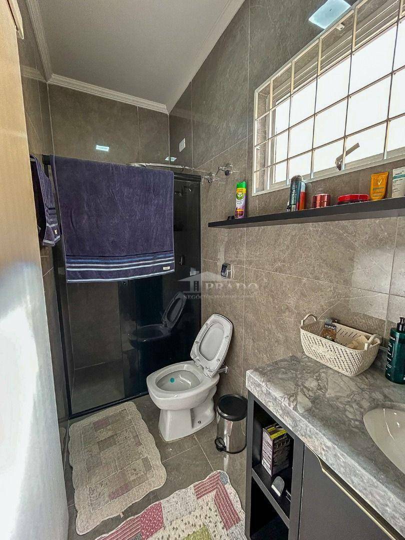 Chácara à venda com 4 quartos, 750m² - Foto 14