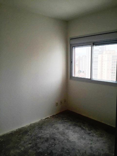 Apartamento à venda com 2 quartos, 68m² - Foto 27