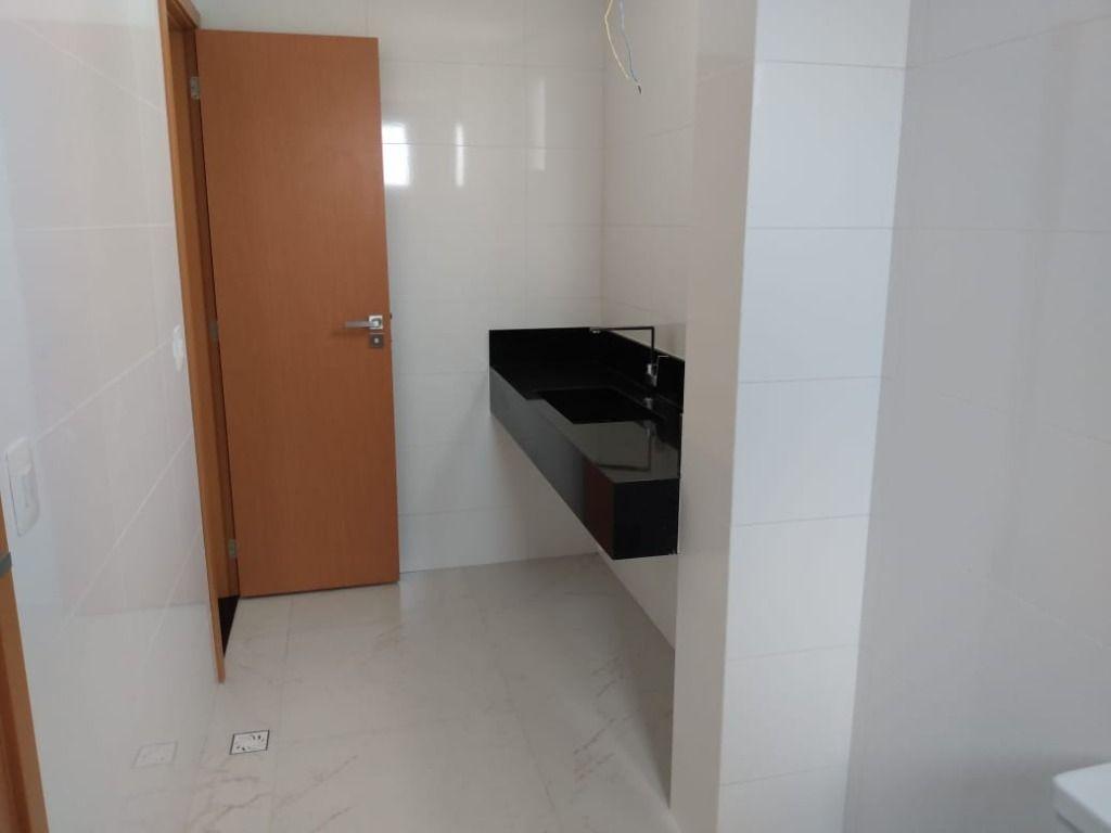 Apartamento à venda com 3 quartos, 153m² - Foto 27