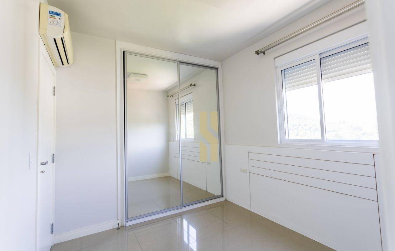 Apartamento à venda com 2 quartos, 70m² - Foto 14