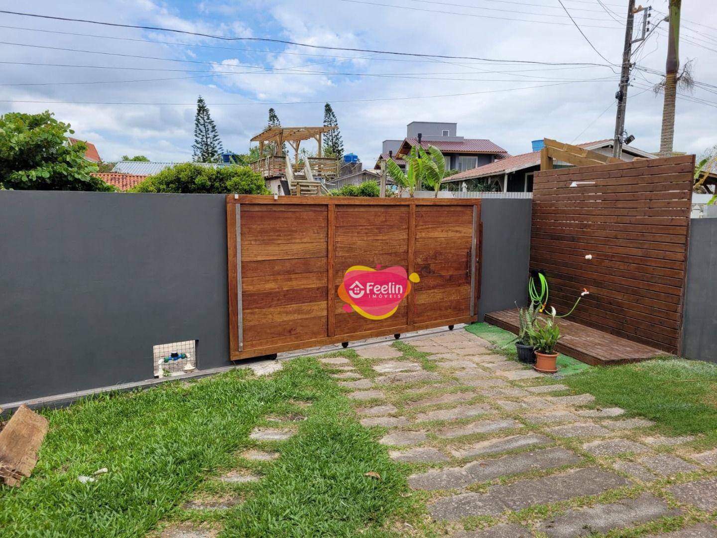 Casa para alugar com 3 quartos, 200m² - Foto 43