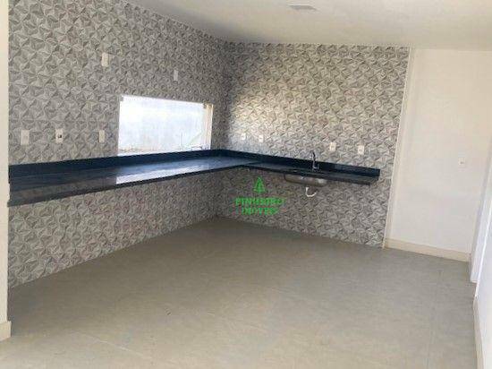 Casa à venda com 3 quartos, 121m² - Foto 16