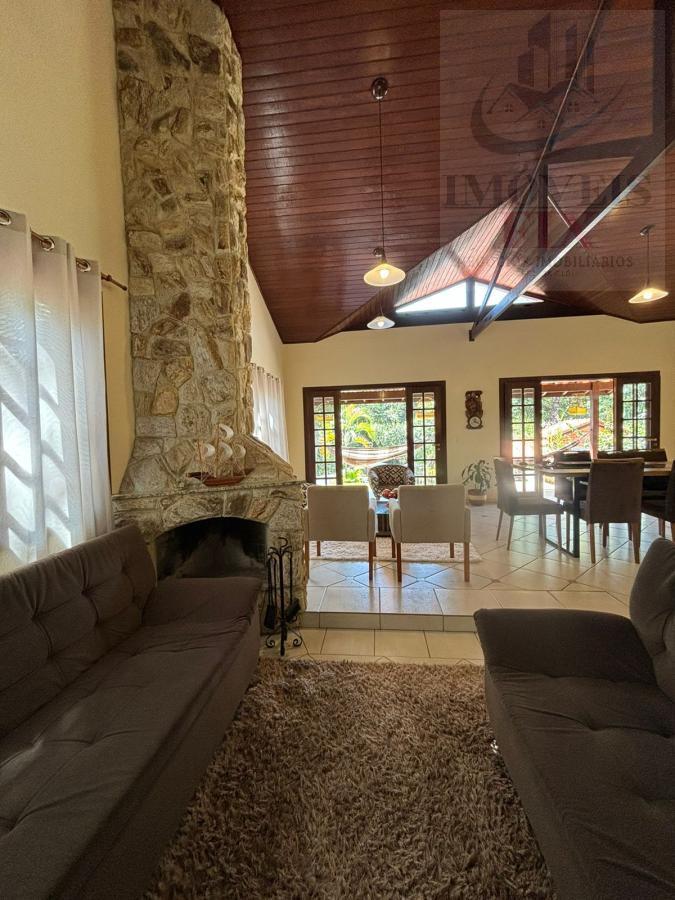 Casa de Condomínio à venda com 3 quartos, 300m² - Foto 10