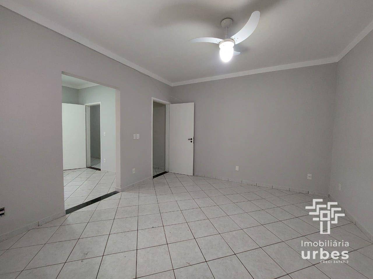 Casa para alugar com 3 quartos, 236m² - Foto 18