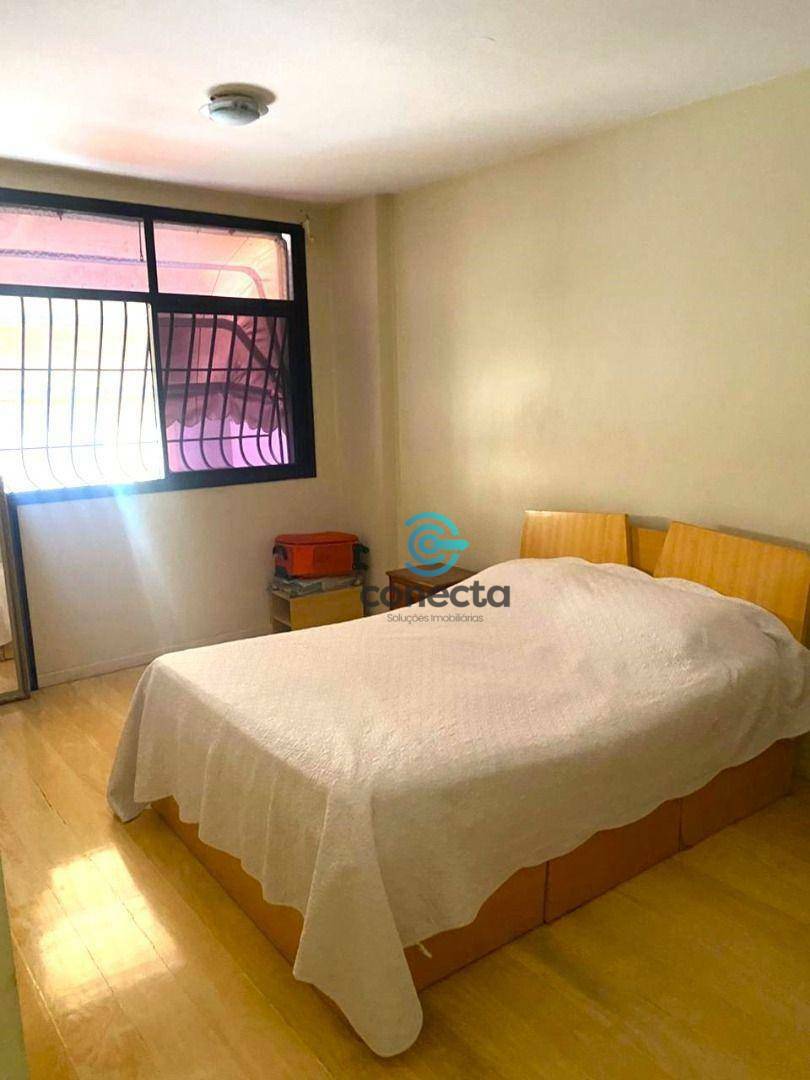 Apartamento à venda com 4 quartos, 190m² - Foto 8