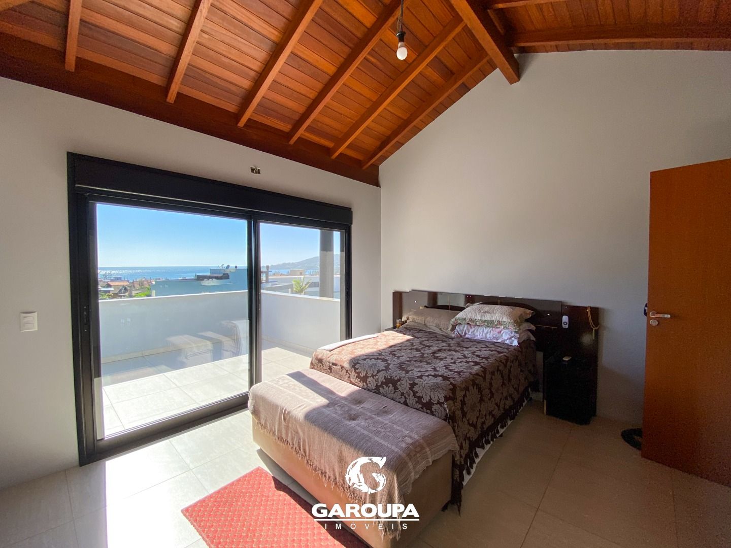 Casa à venda com 3 quartos, 255m² - Foto 17