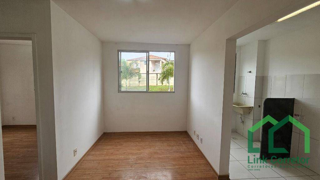 Apartamento à venda com 2 quartos, 43m² - Foto 4