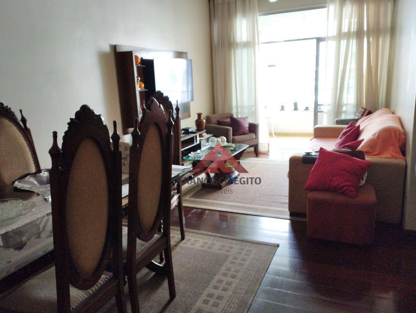 Apartamento à venda com 3 quartos, 204m² - Foto 3