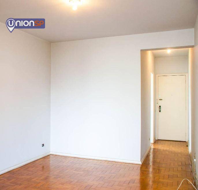 Apartamento à venda com 2 quartos, 74m² - Foto 3