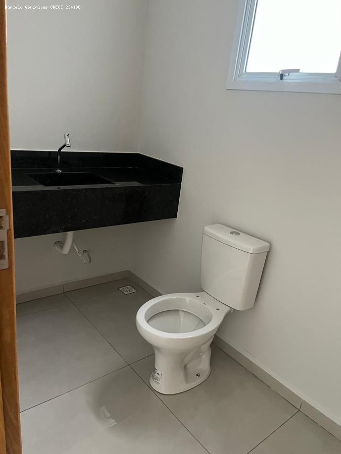 Sobrado à venda com 3 quartos, 152m² - Foto 15