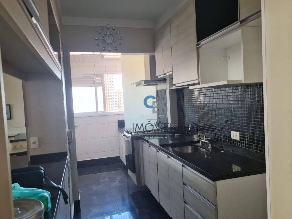 Apartamento à venda com 3 quartos, 77m² - Foto 10