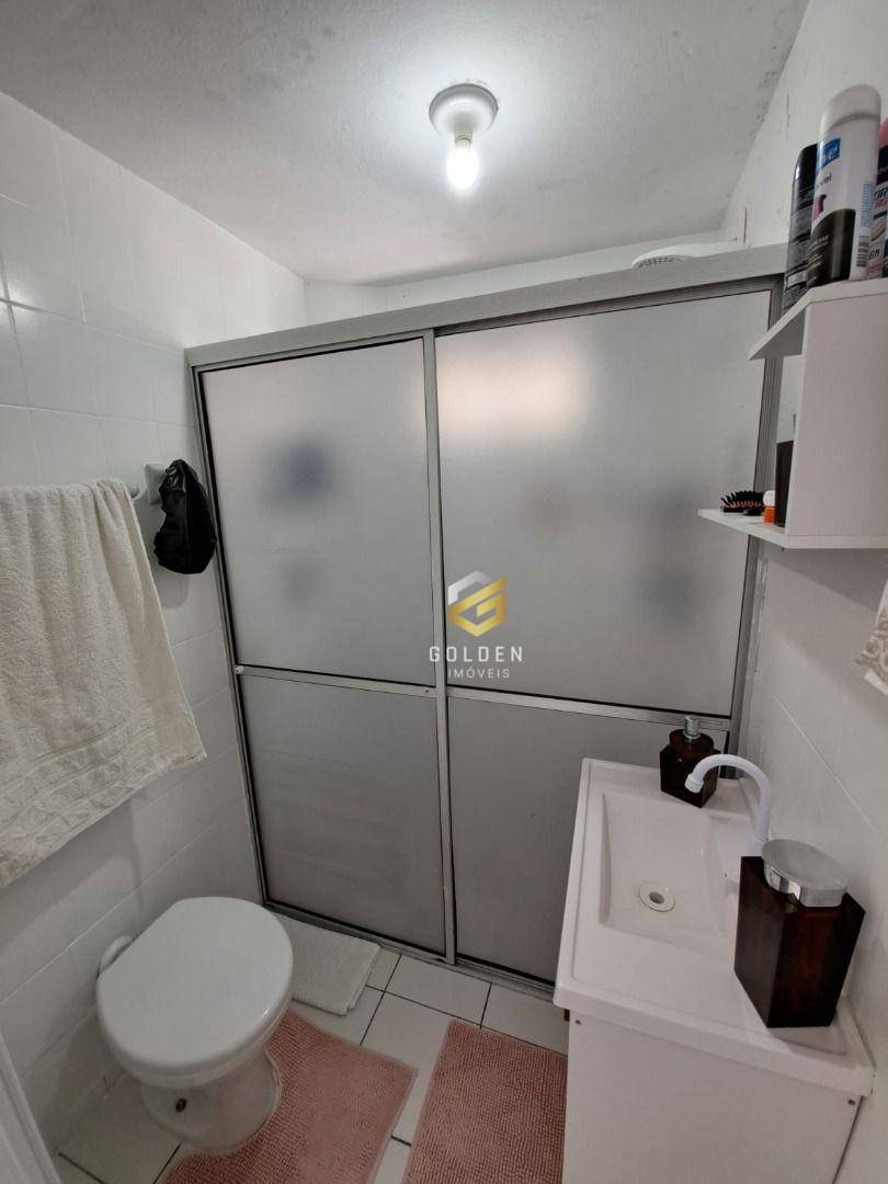 Apartamento à venda com 3 quartos, 127m² - Foto 4