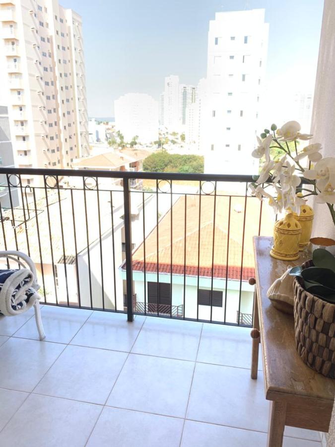 Apartamento à venda com 2 quartos, 70m² - Foto 2