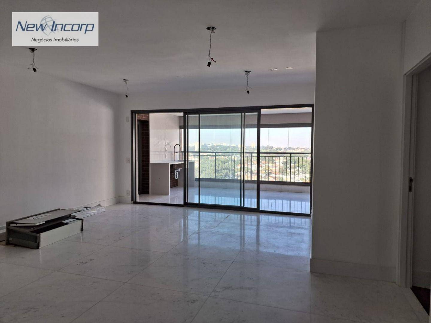 Apartamento à venda com 3 quartos, 161m² - Foto 6