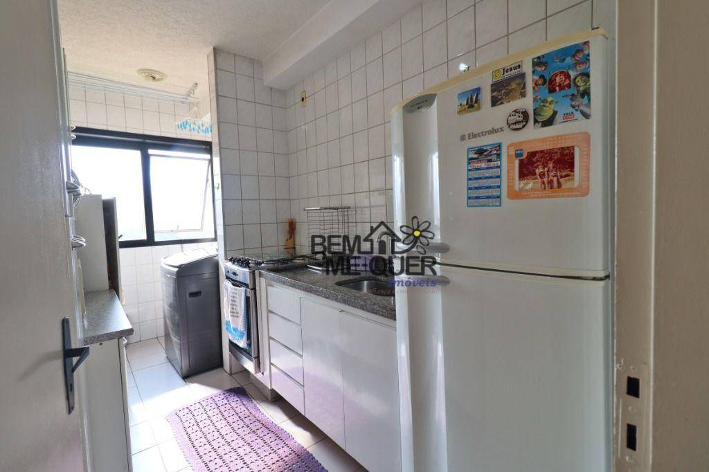 Apartamento à venda com 2 quartos, 52m² - Foto 7