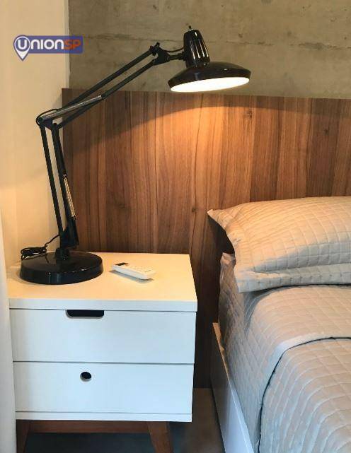 Apartamento à venda com 1 quarto, 32m² - Foto 4