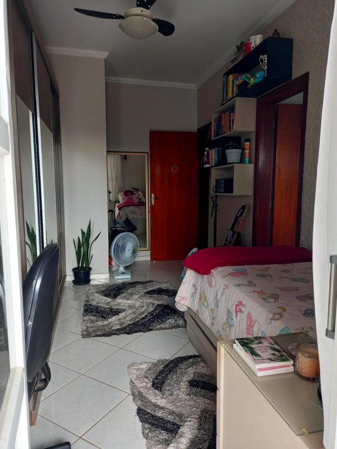 Casa à venda com 2 quartos, 159m² - Foto 15