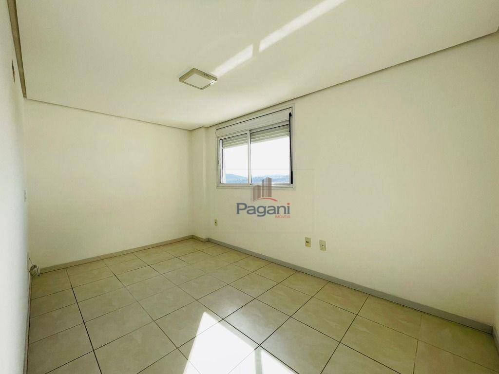 Apartamento para alugar com 2 quartos, 80m² - Foto 2