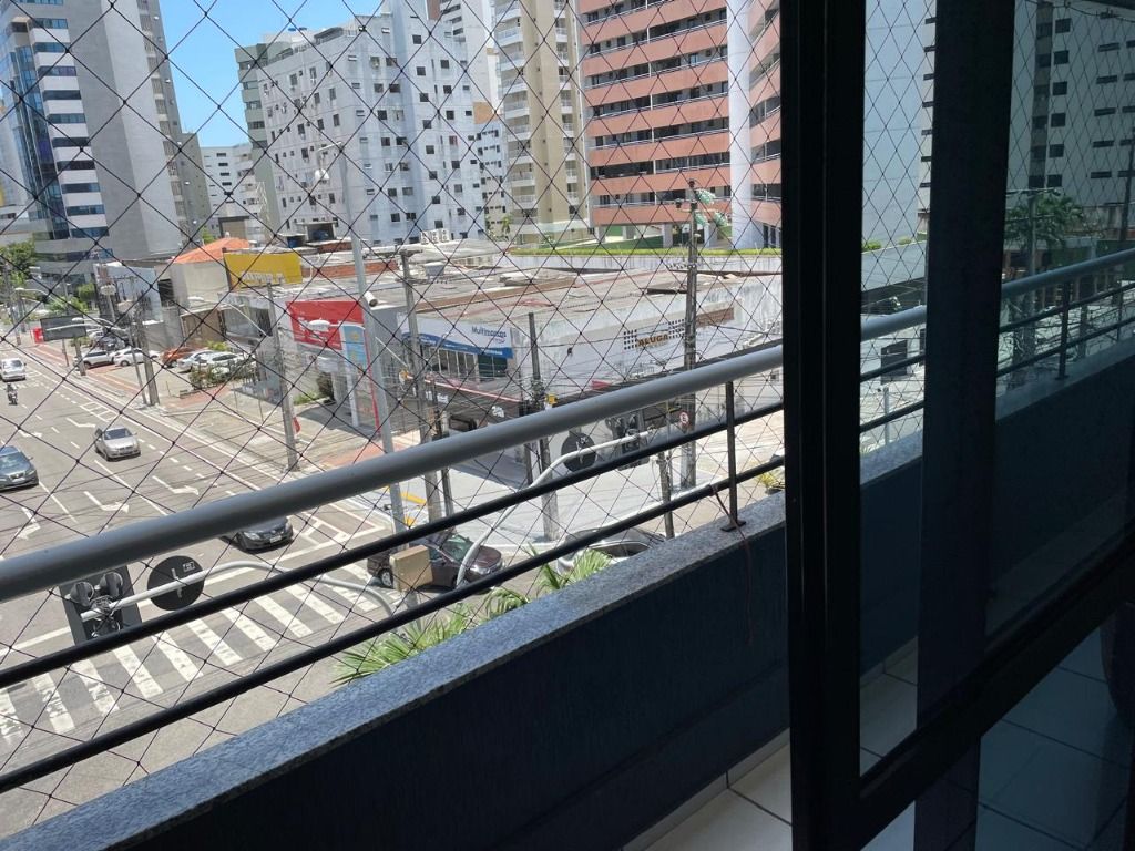 Apartamento à venda com 2 quartos, 82m² - Foto 5