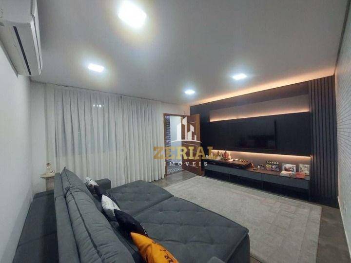 Sobrado à venda com 4 quartos, 435m² - Foto 1