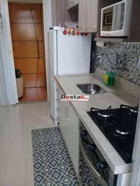 Apartamento à venda com 2 quartos, 50m² - Foto 23