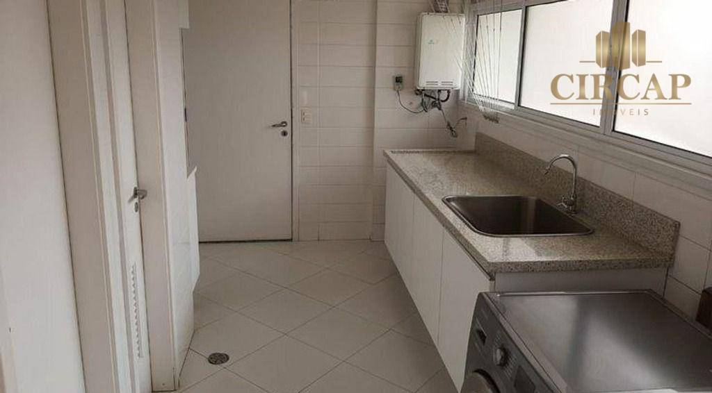 Apartamento à venda com 4 quartos, 216m² - Foto 6