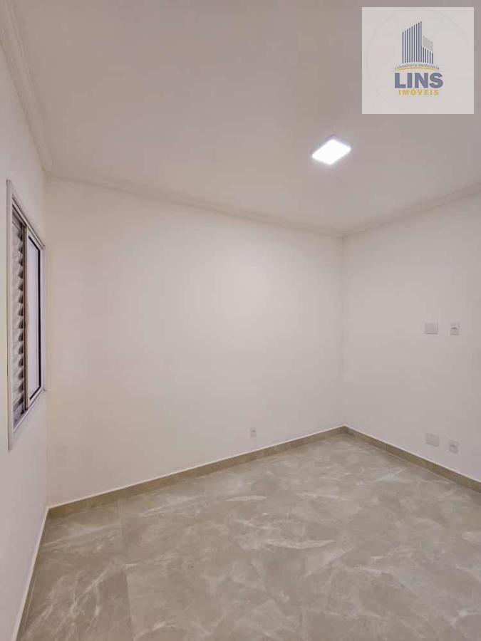 Casa à venda com 2 quartos, 70m² - Foto 10