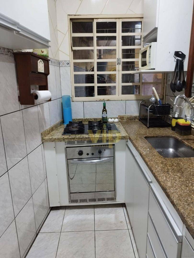 Casa à venda com 3 quartos, 163m² - Foto 7