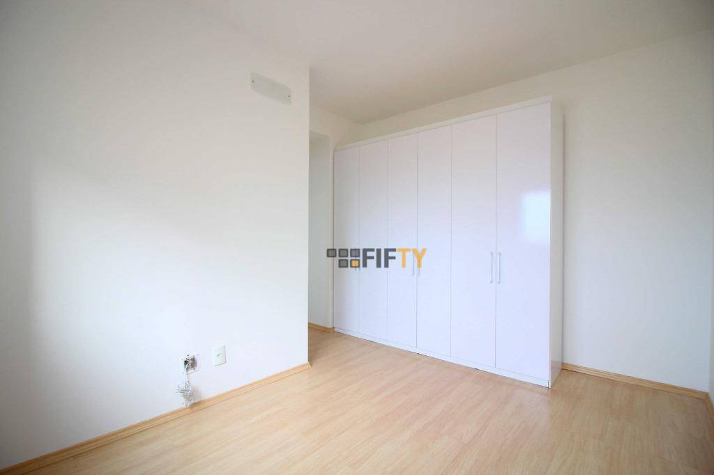 Apartamento à venda com 3 quartos, 87m² - Foto 9