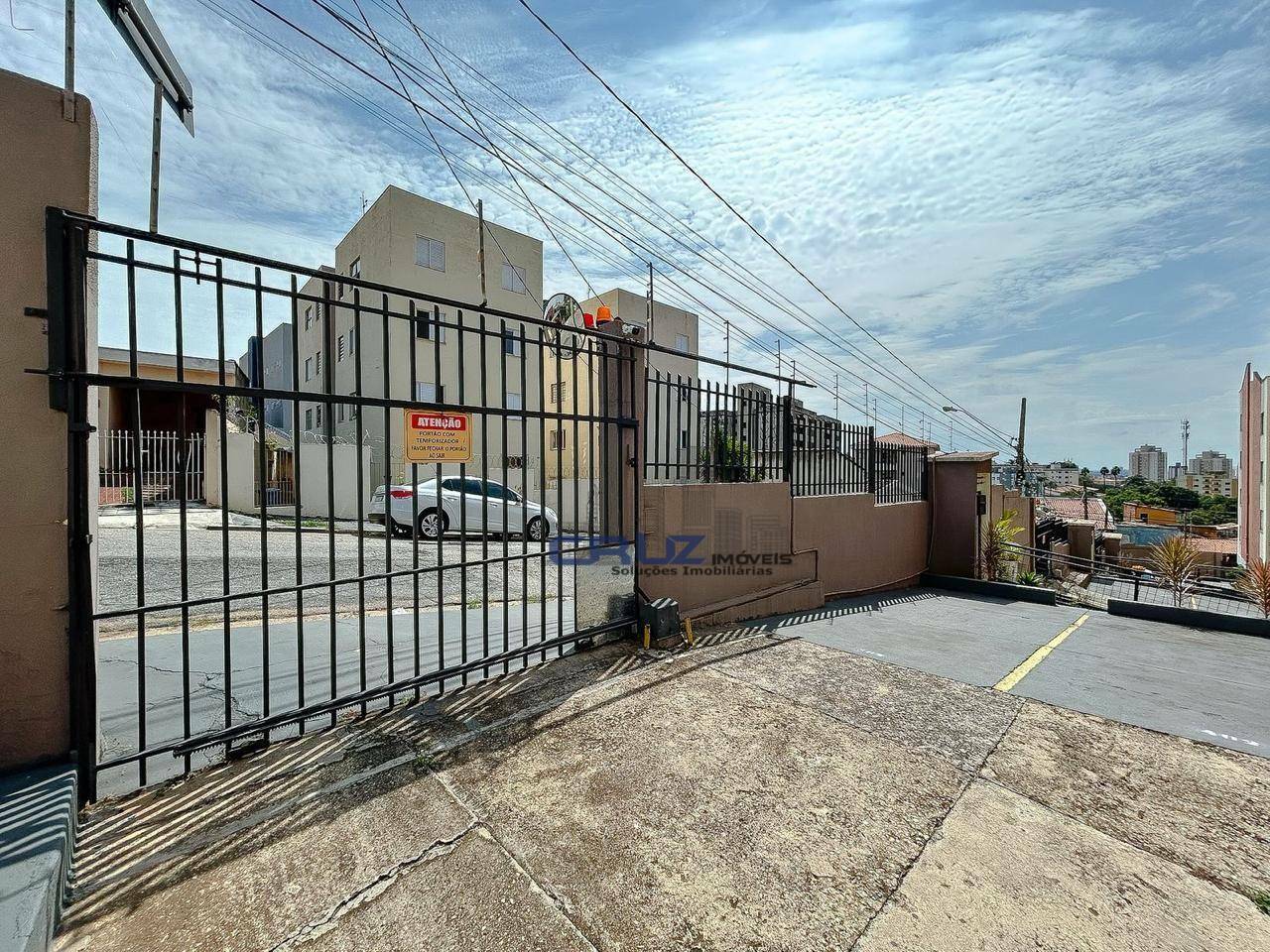 Apartamento à venda e aluguel com 2 quartos, 50m² - Foto 2
