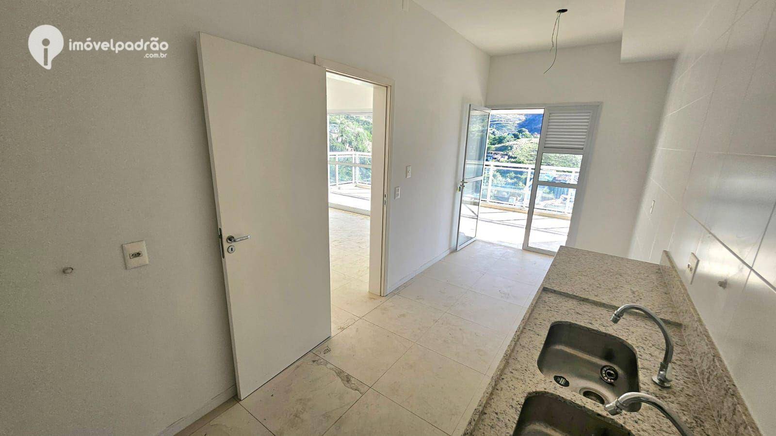 Apartamento à venda com 4 quartos, 200m² - Foto 14