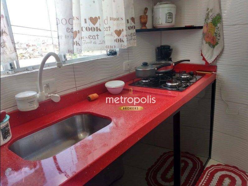 Sobrado à venda com 2 quartos, 210m² - Foto 6