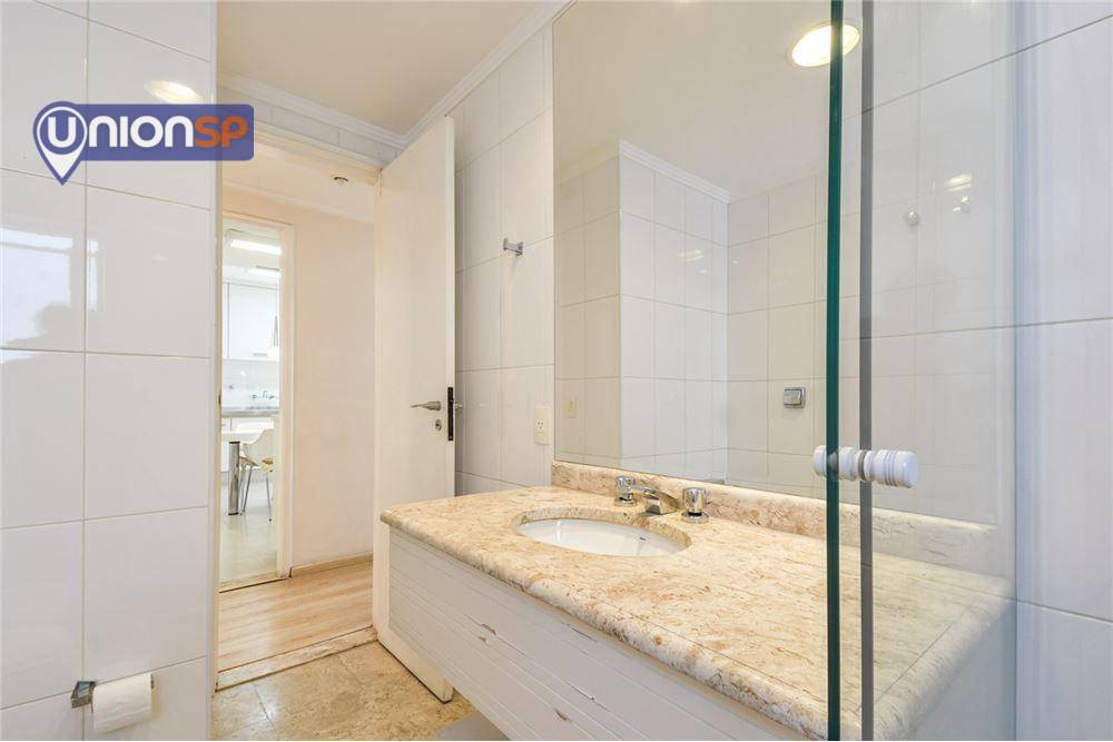 Apartamento à venda com 3 quartos, 175m² - Foto 34