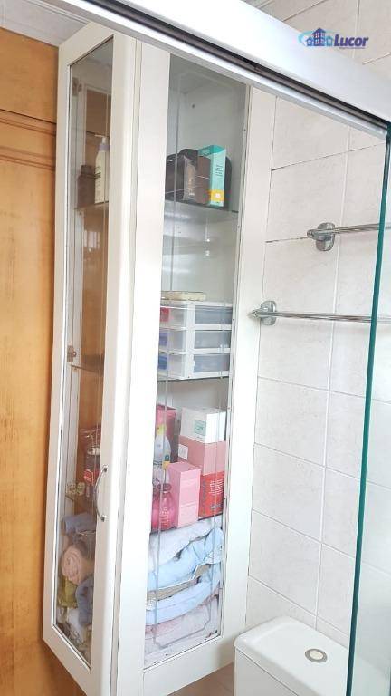 Apartamento à venda com 3 quartos, 94m² - Foto 19